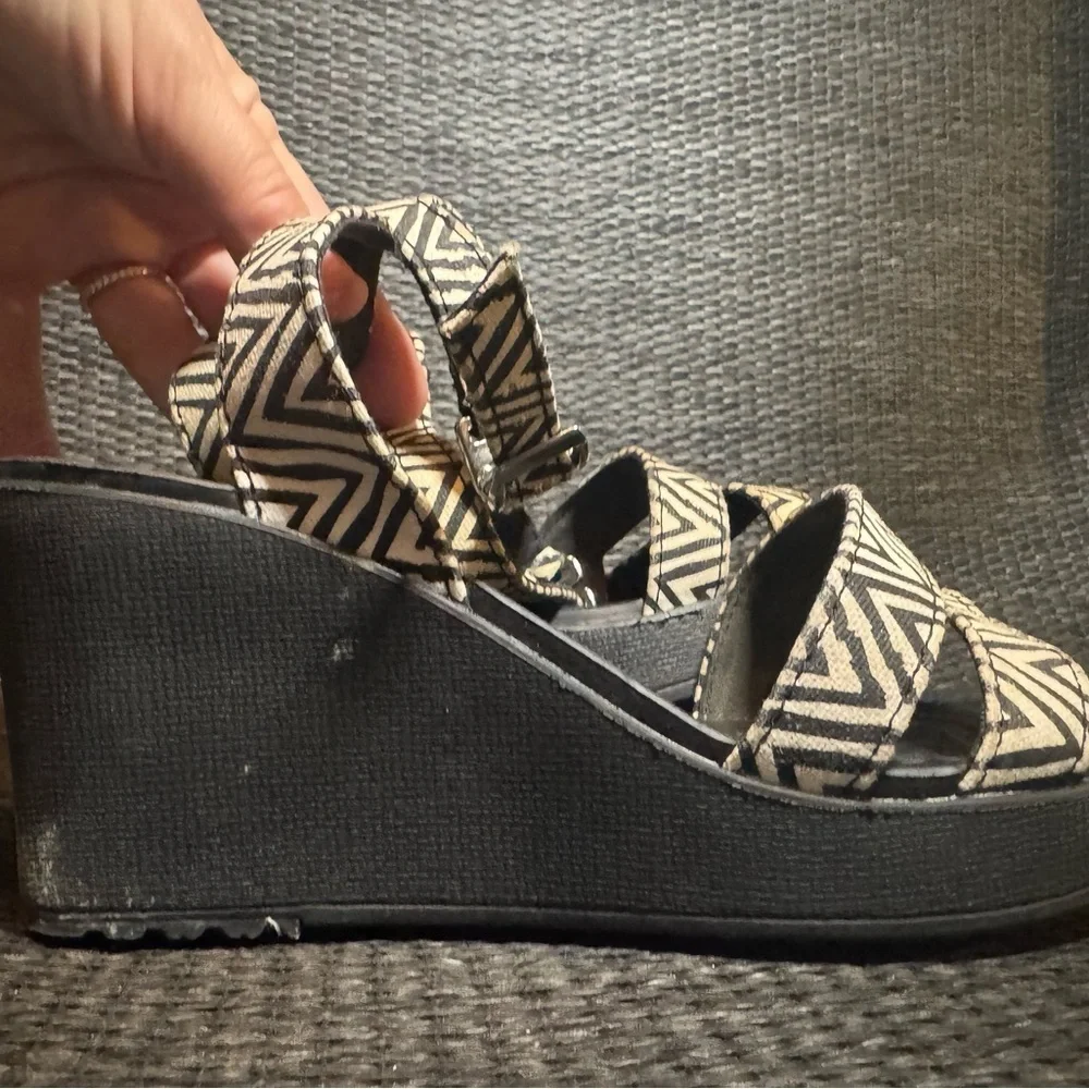 CROCS Black and White Wedge Shoes